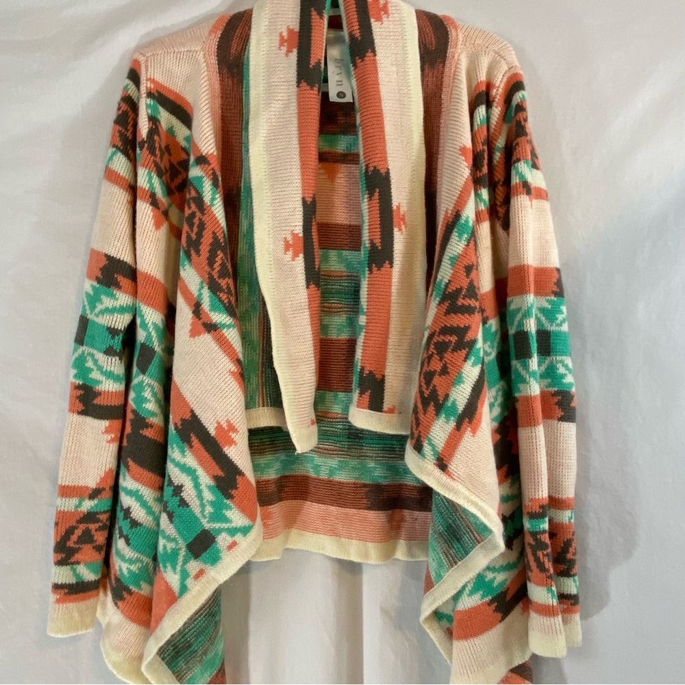 Bryn size small open front southwest print sweater